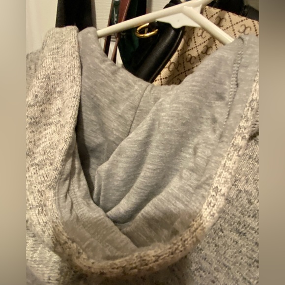 Legendary Whitetails Hooded Zip/Buttonup - Picture 4 of 8